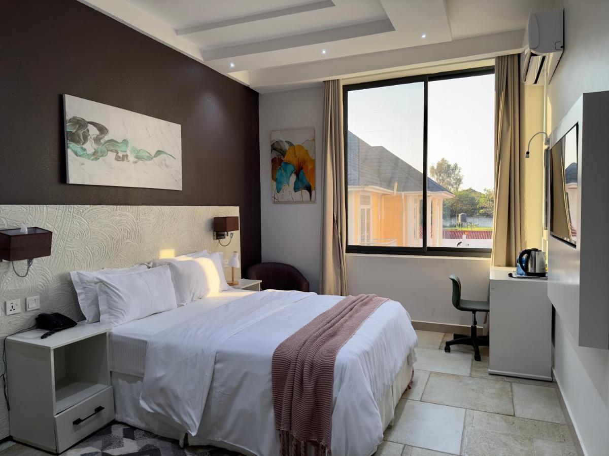 Yayo Masaki Hotel Дар ес Саалам Екстериор снимка