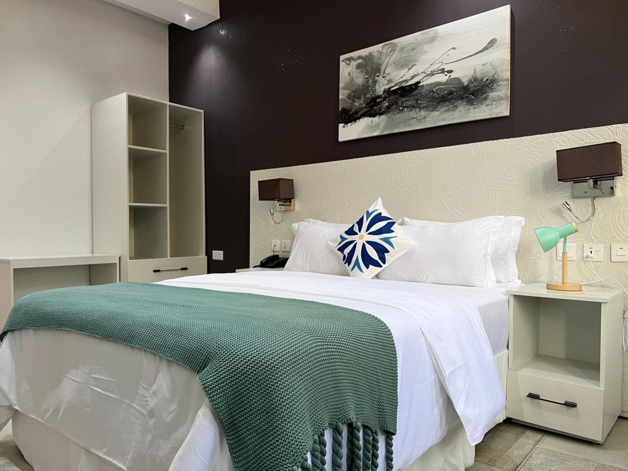 Yayo Masaki Hotel Дар ес Саалам Екстериор снимка