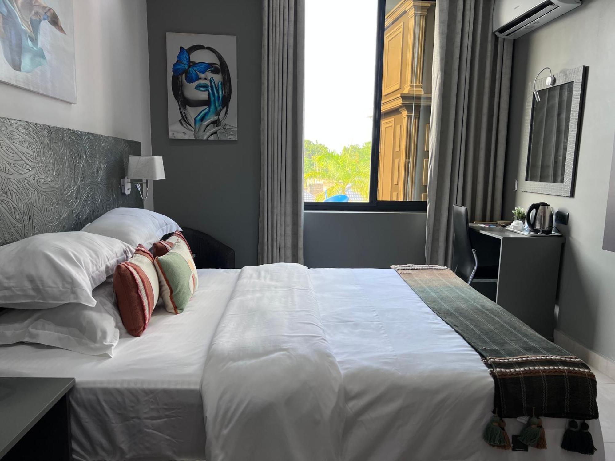 Yayo Masaki Hotel Дар ес Саалам Екстериор снимка